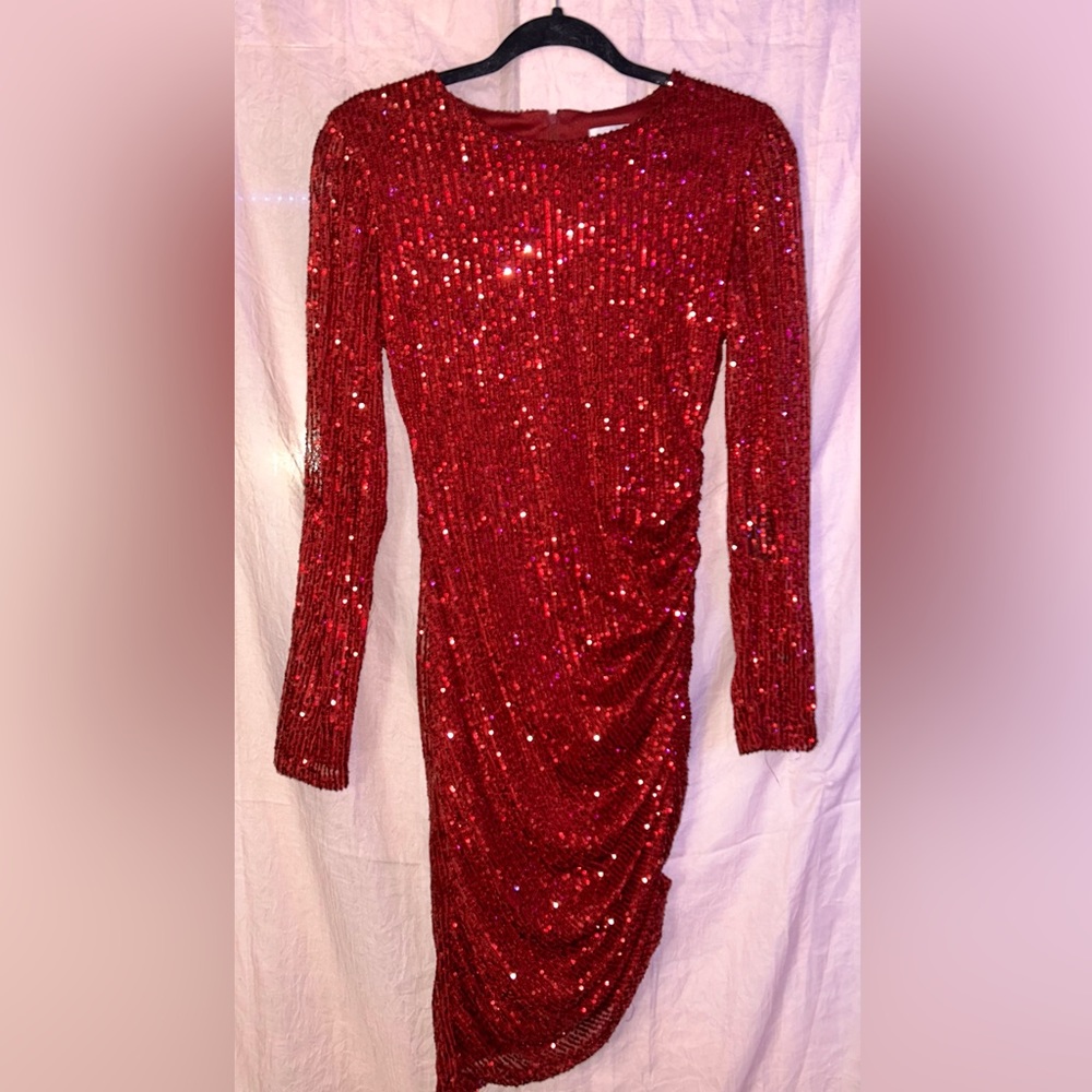 Maroon sequins dress size:4 brand name: Premier Amour